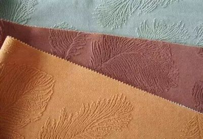 我們實(shí)地探訪了全國最大的窗簾布藝批發(fā)市場,發(fā)現(xiàn)窗簾最賺錢的根本不是布!