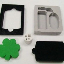  東莞純美服飾輔料有限責(zé)任公司 主營 燙圖加工 工藝品燙鉆