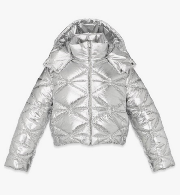 煥新啟程 MCM 2024秋冬系列演繹“由慕尼黑前往火星”的奇幻工藝植絨之旅